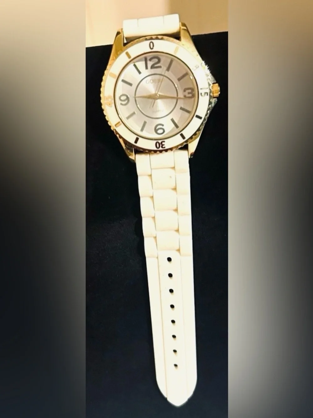 NWOT GOSSIP Quartz Women's Analog Watches - Red, White, Black Silicone Bands